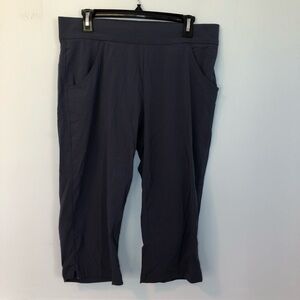 Columbia Omni-Shield Advanced Repellency Dark Blue Capris Size Large